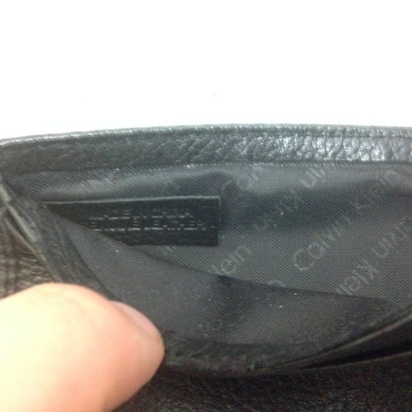 Calvin Klein Genuine Leather Wallet - Picture 8 of 10